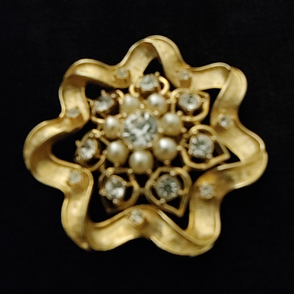 VTG  Sarah Coventry 3 in 1 Brooch
